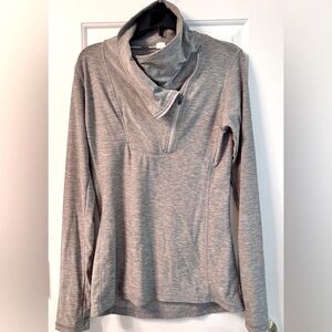 New Balance Heather Gray Athletic Long Sleeve Top reflective detailing & Zipper
